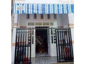 Mái hiên di động tại Cầu Phú Long